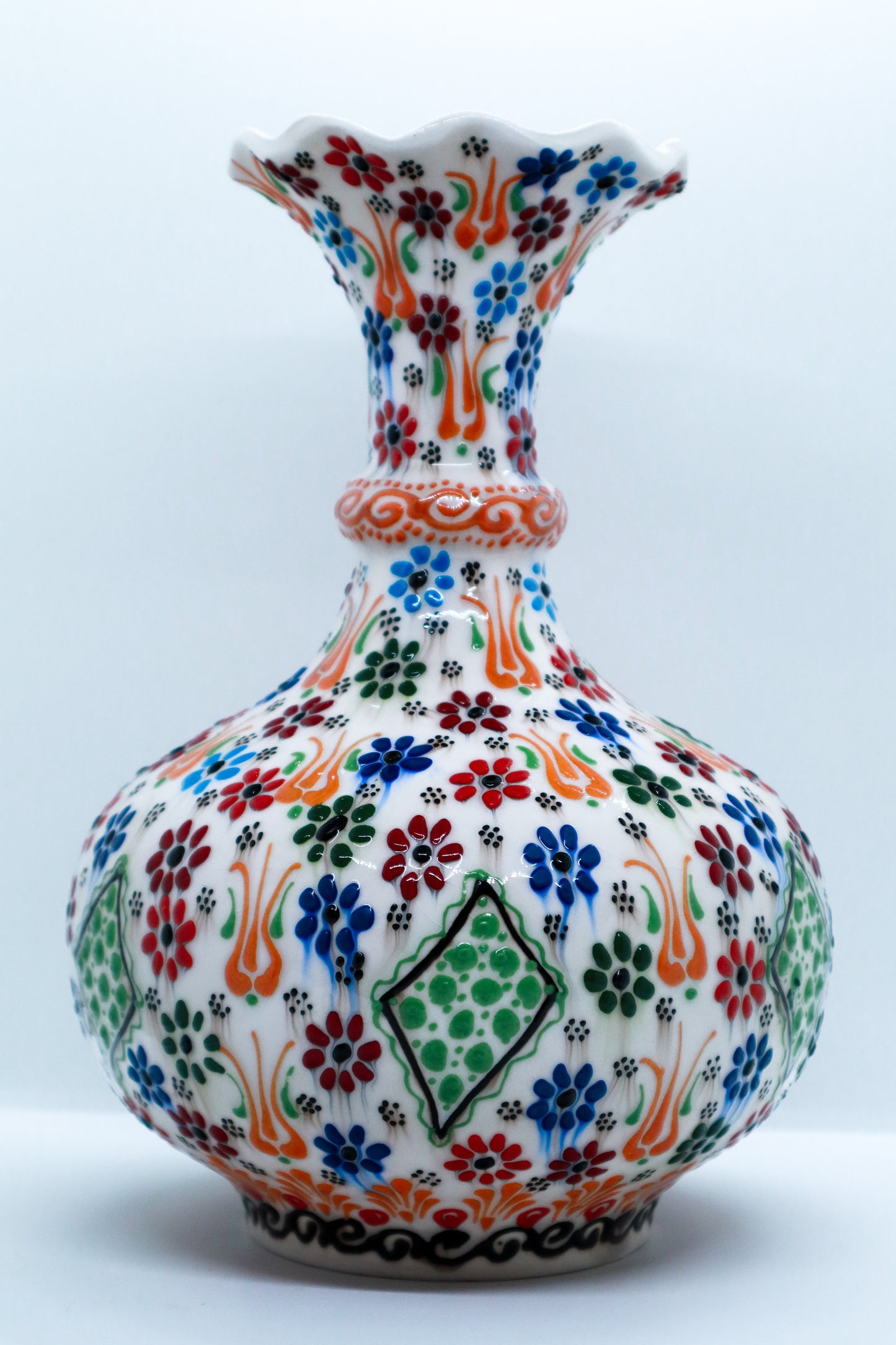 Vază 30 cm dantel ceramică decorativă