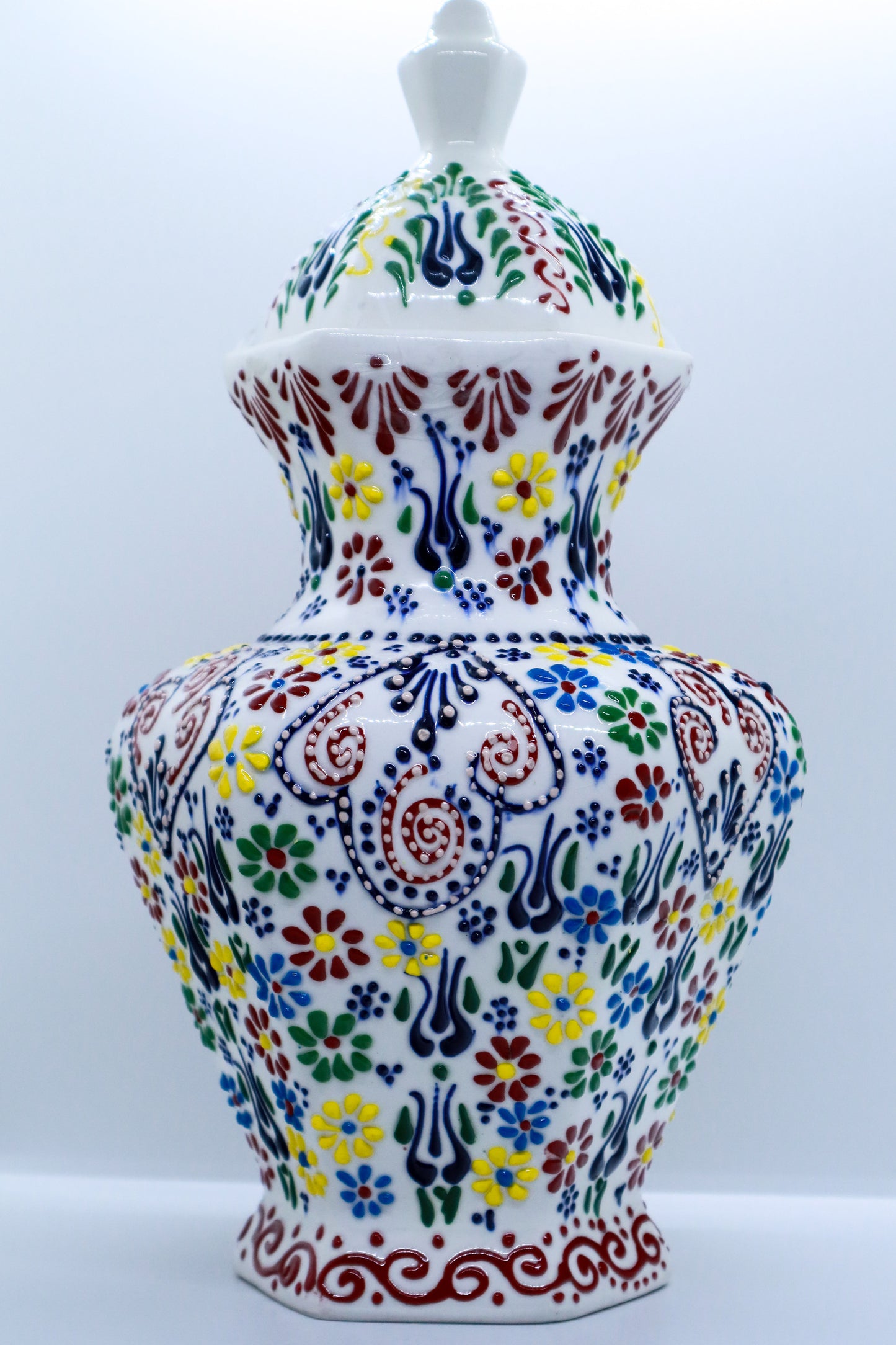 Vază 30 cm dantel ceramică decorativă