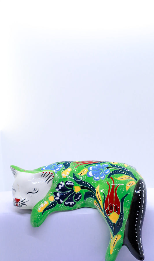 Pisică culcată 200 ceramică decorativă