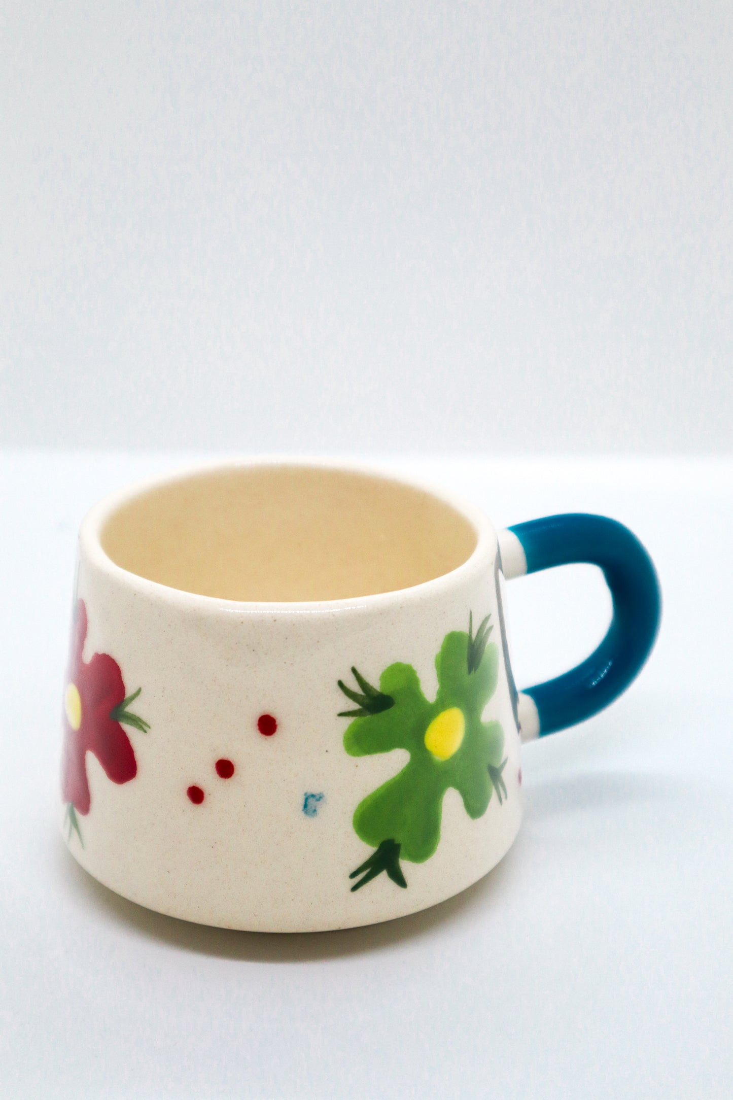 Cană colorată ceramică decorativă